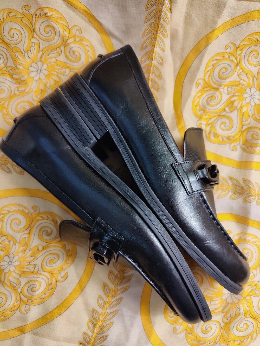 Cole Haan W27246 Stassi Chain Loafer in black leather, Size 10B Medium - Picture 6 of 13